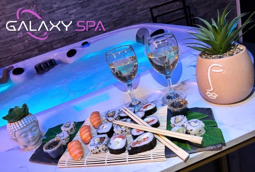 Galaxy Spa - Suite Venus Jacuzzi Et Sauna Privatif Champigneulles Kültér fotó