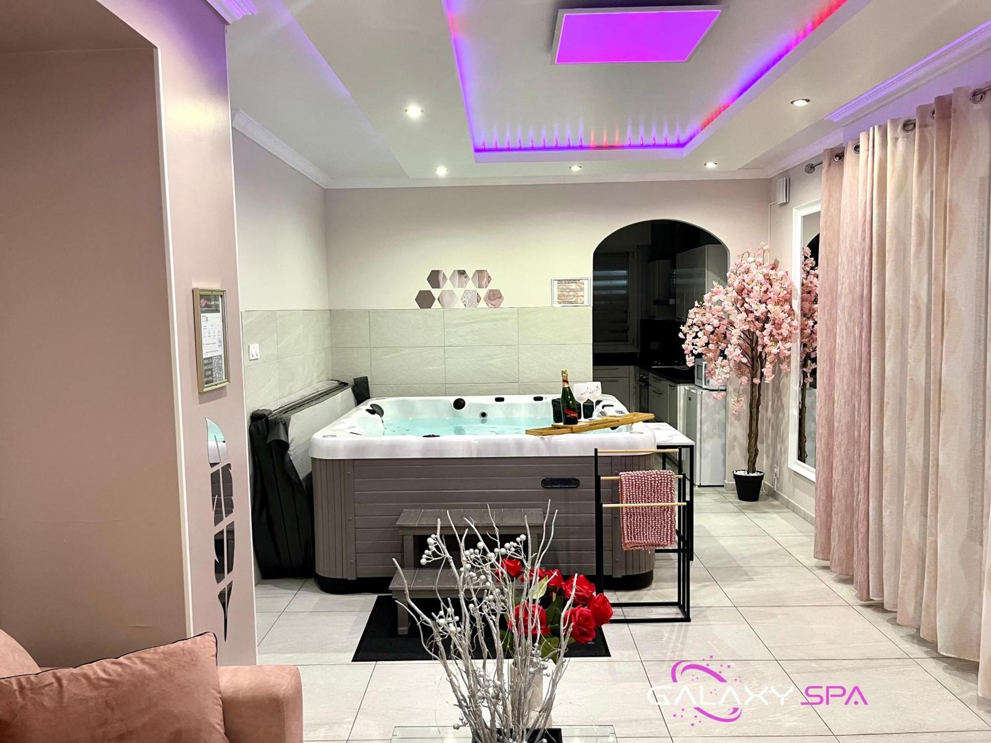 Galaxy Spa - Suite Venus Jacuzzi Et Sauna Privatif Champigneulles Kültér fotó
