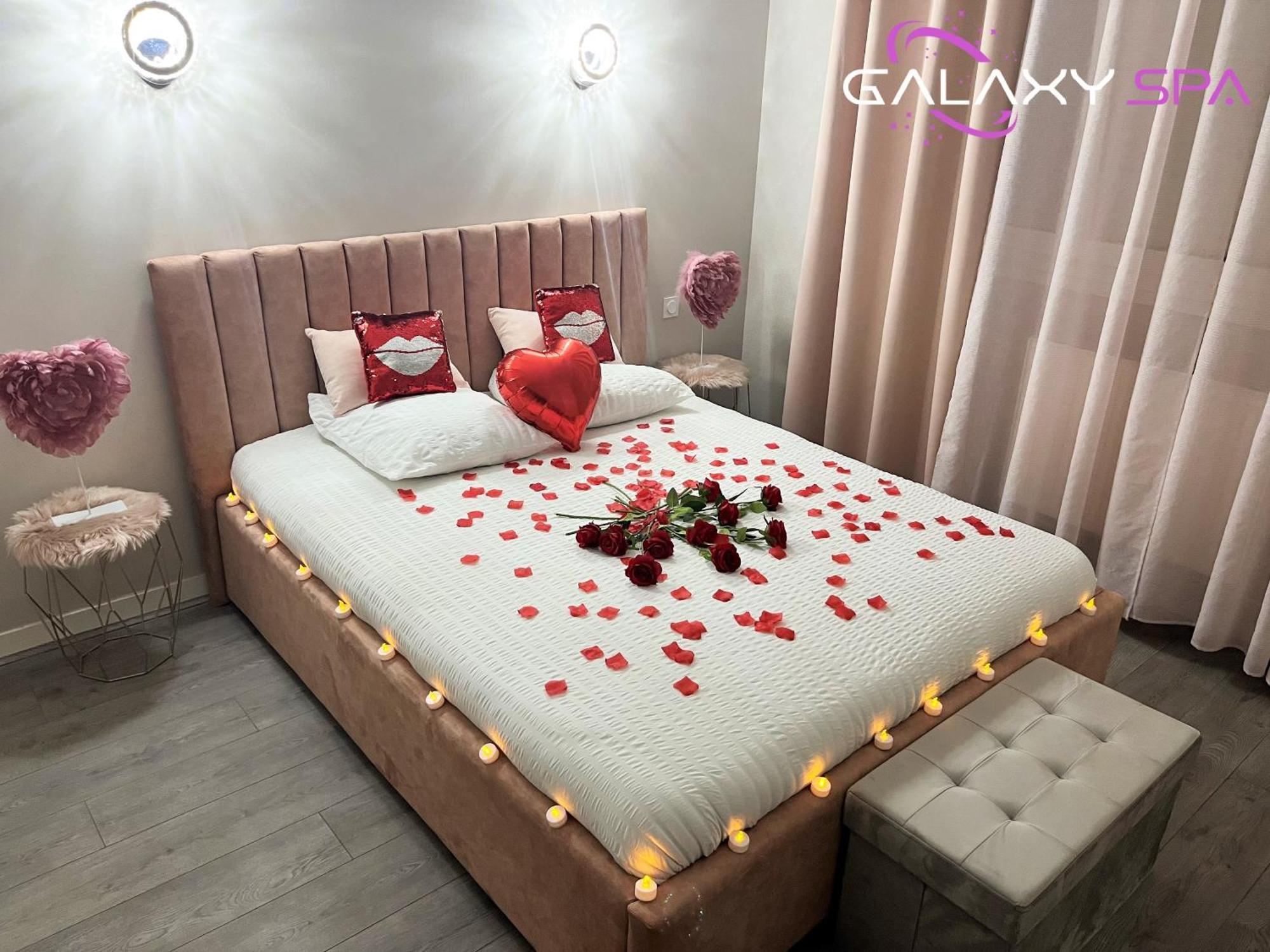 Galaxy Spa - Suite Venus Jacuzzi Et Sauna Privatif Champigneulles Kültér fotó